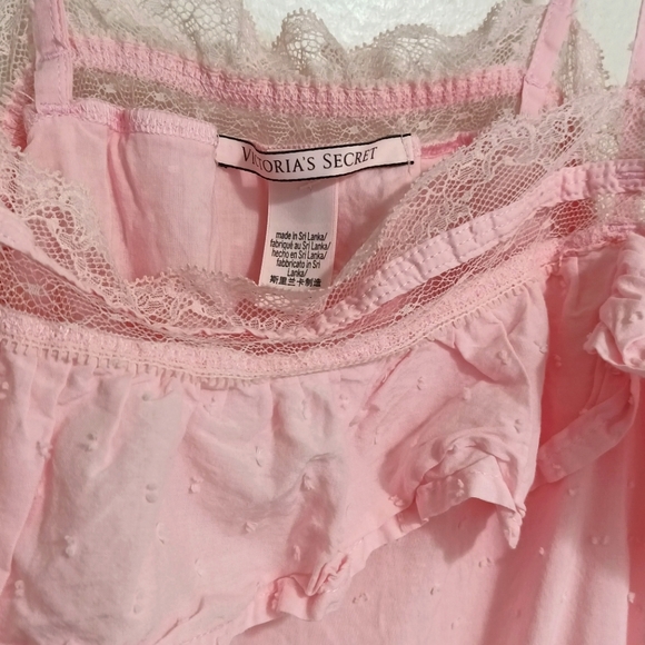 - VICTORIA SECRET ROMPER M - Picture 3 of 5